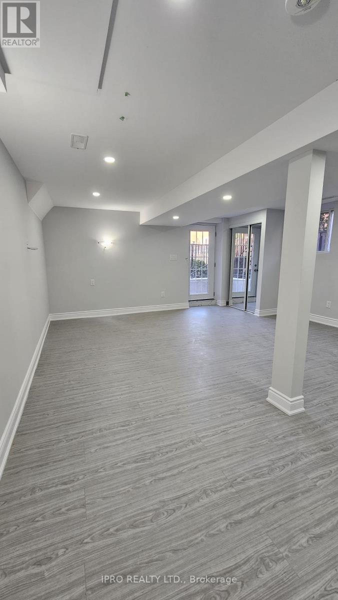 5265 Springbok Crescent, Mississauga (Hurontario), Ontario  L4Z 3J9 - Photo 8 - W12178839