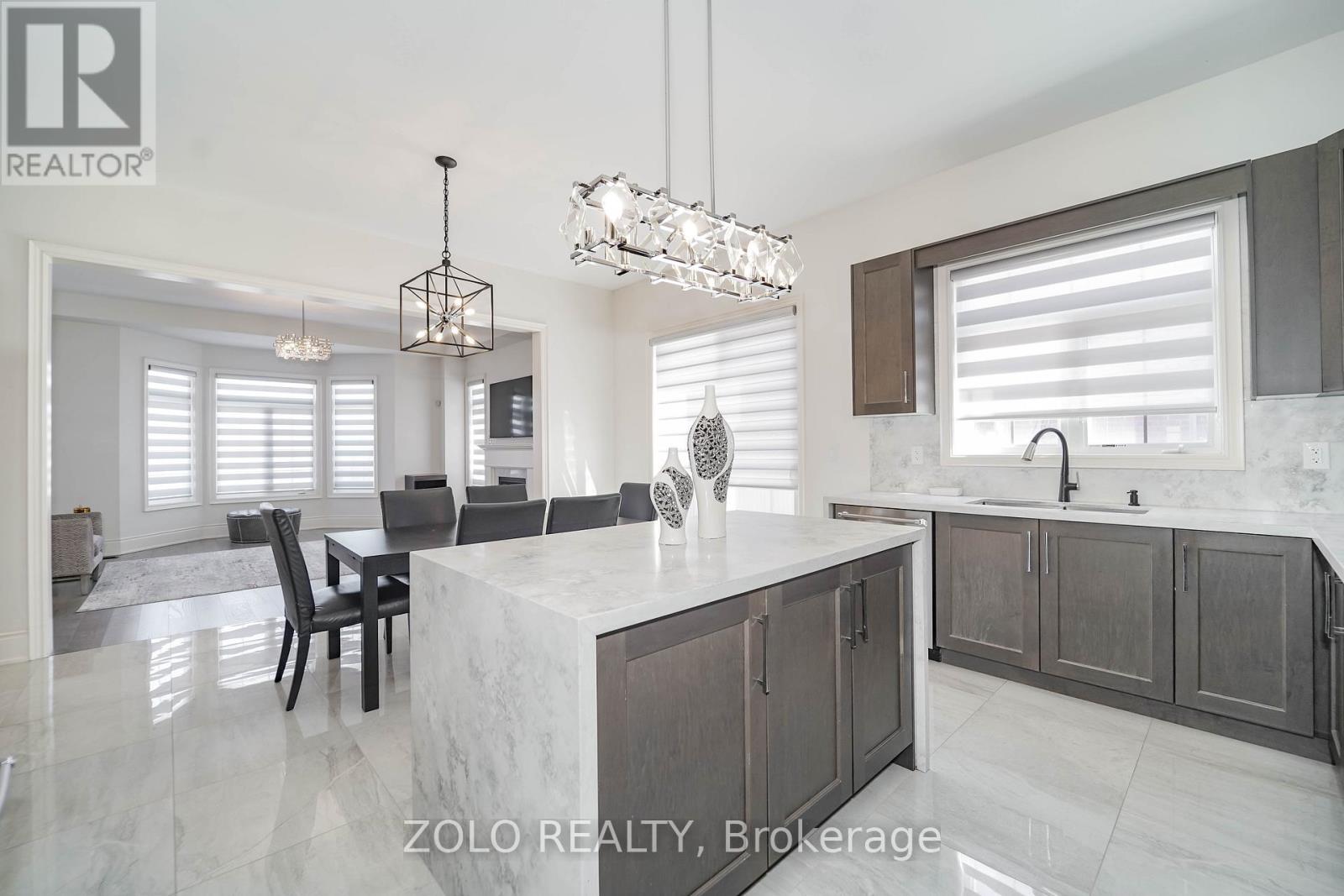 1 Penlea Gate, Brampton, Ontario  L6P 4M7 - Photo 15 - W12178914