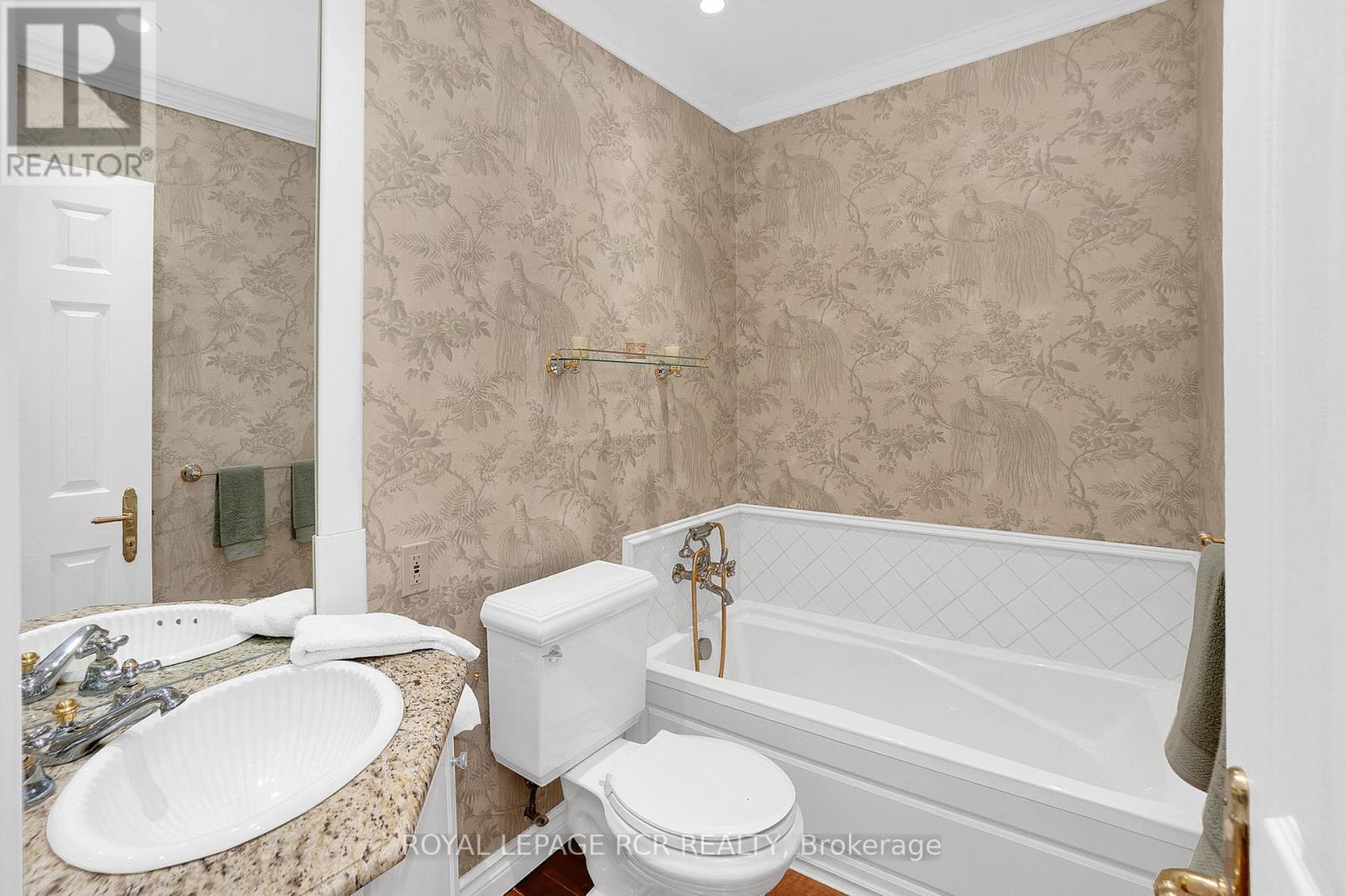 12 Damascus Drive, Caledon, Ontario  L7C 0A4 - Photo 23 - W12178915