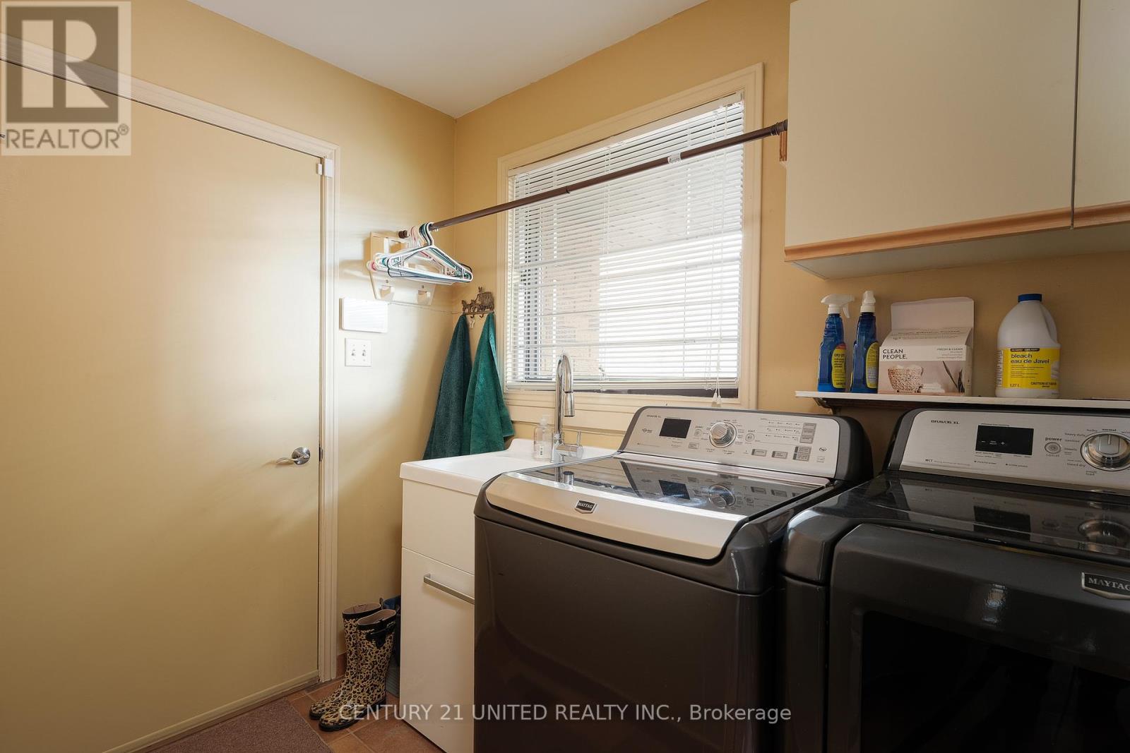 1890 Cherryhill Road, Peterborough West, Ontario  K9K 2E3 - Photo 14 - X12178957