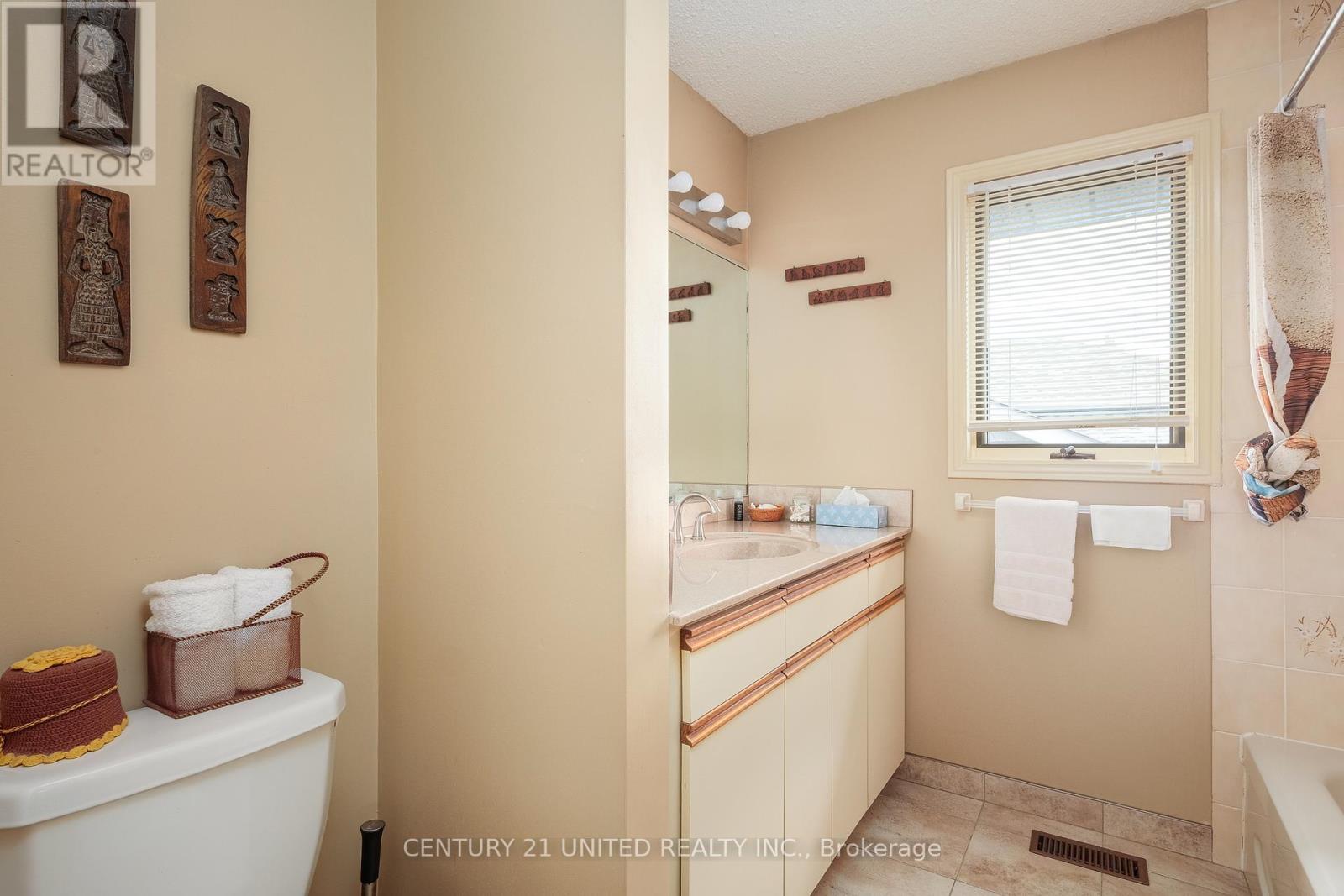 1890 Cherryhill Road, Peterborough West, Ontario  K9K 2E3 - Photo 25 - X12178957