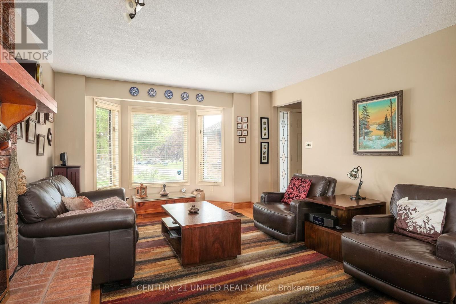 1890 Cherryhill Road, Peterborough West, Ontario  K9K 2E3 - Photo 6 - X12178957