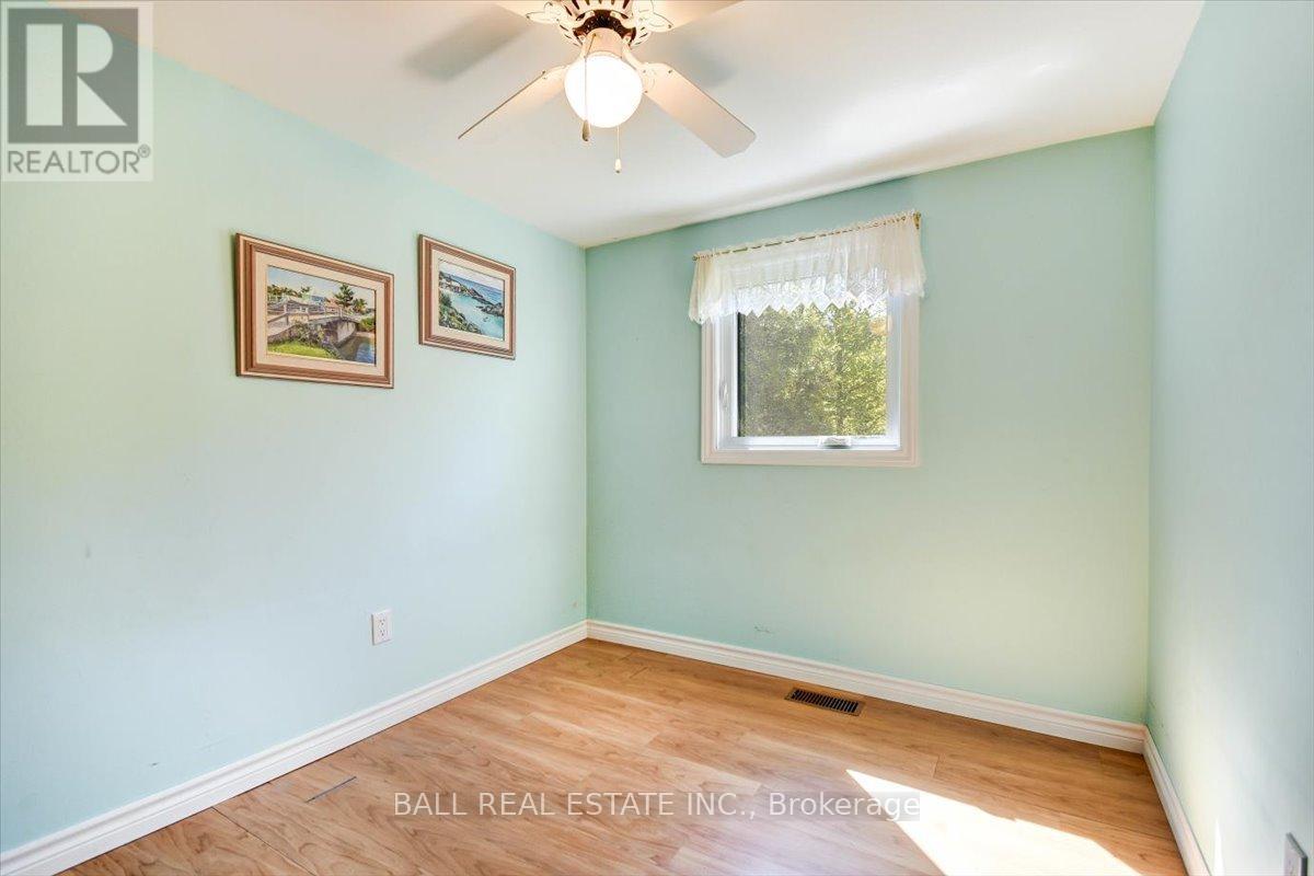 391 Pine Drive, Bancroft, Ontario K0L 1C0 - Photo 13 - X12179077