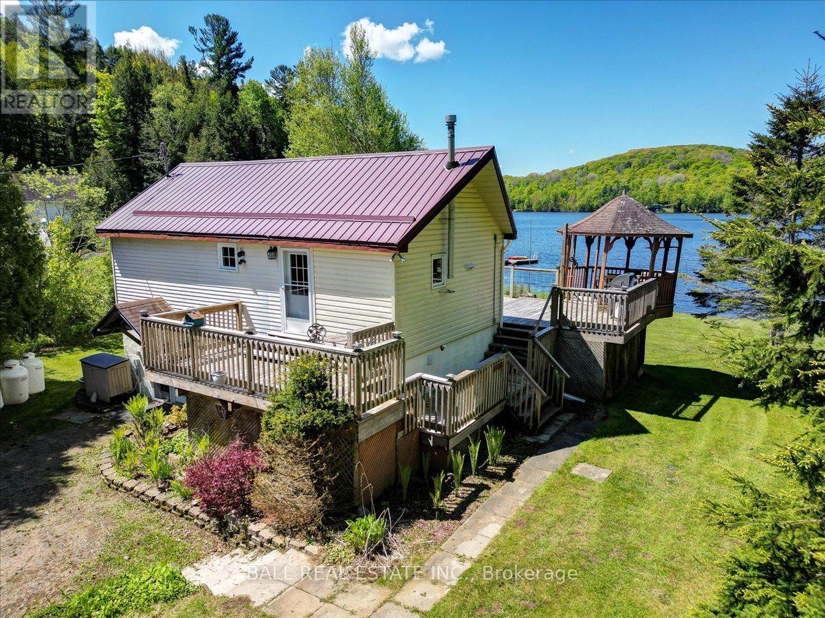 Property at 391 PINE DRIVE image 3