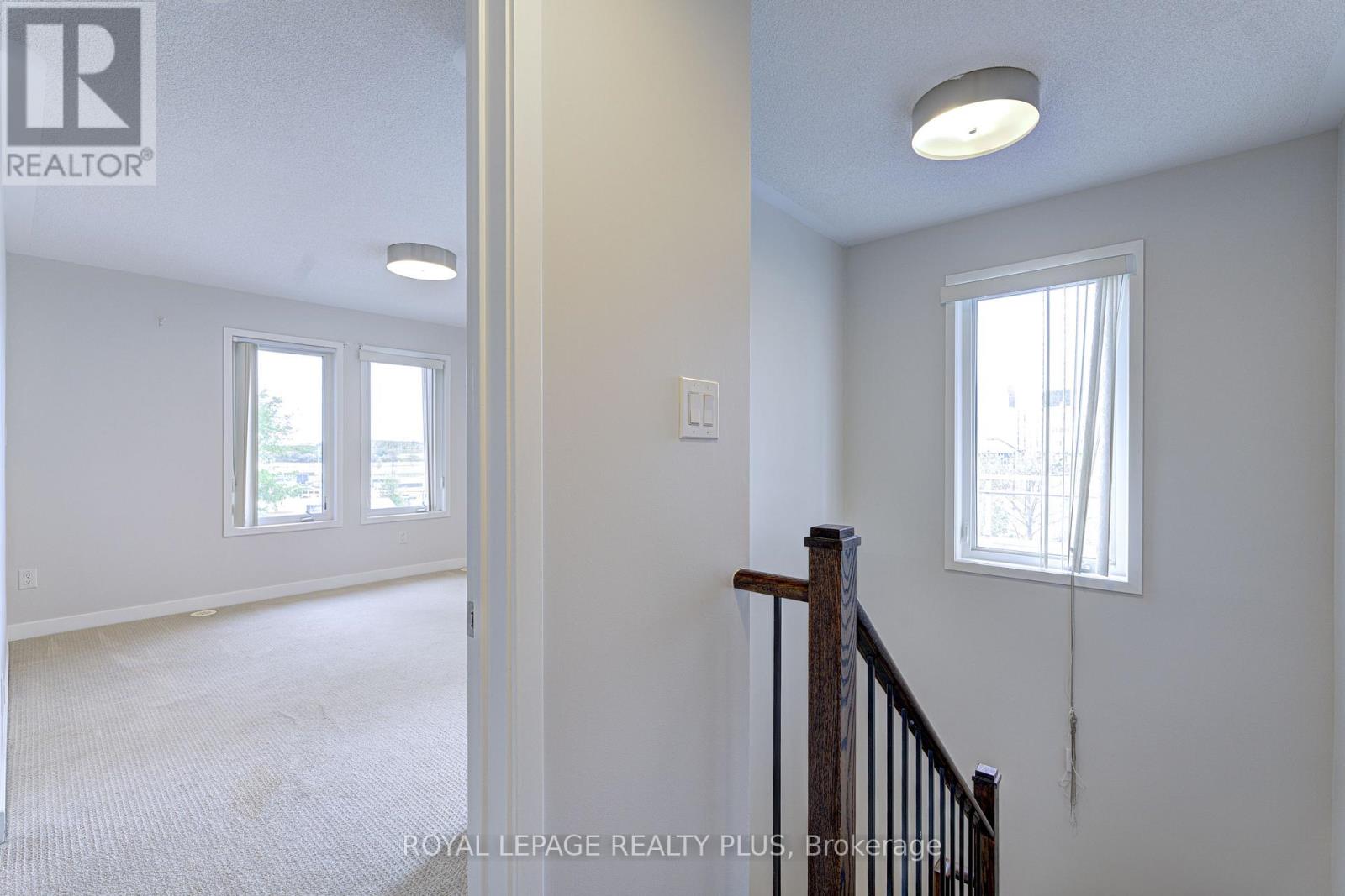 Th 1 - 370 Square One Drive, Mississauga (City Centre), Ontario  L5B 0G6 - Photo 21 - W12171129
