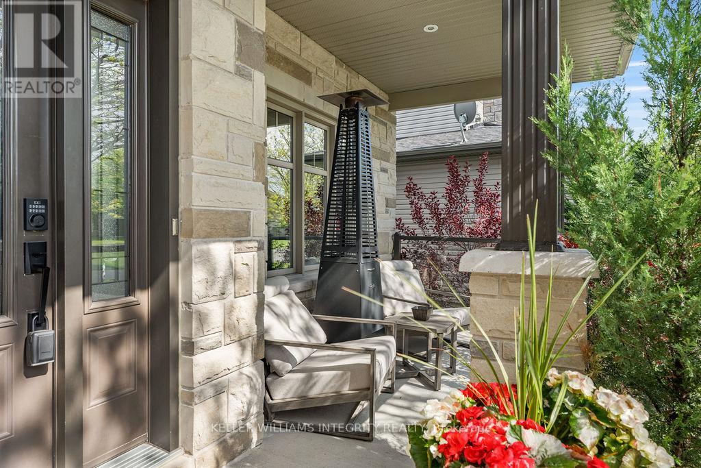 Property at 89 SOUTH INDIAN DRIVE image 4