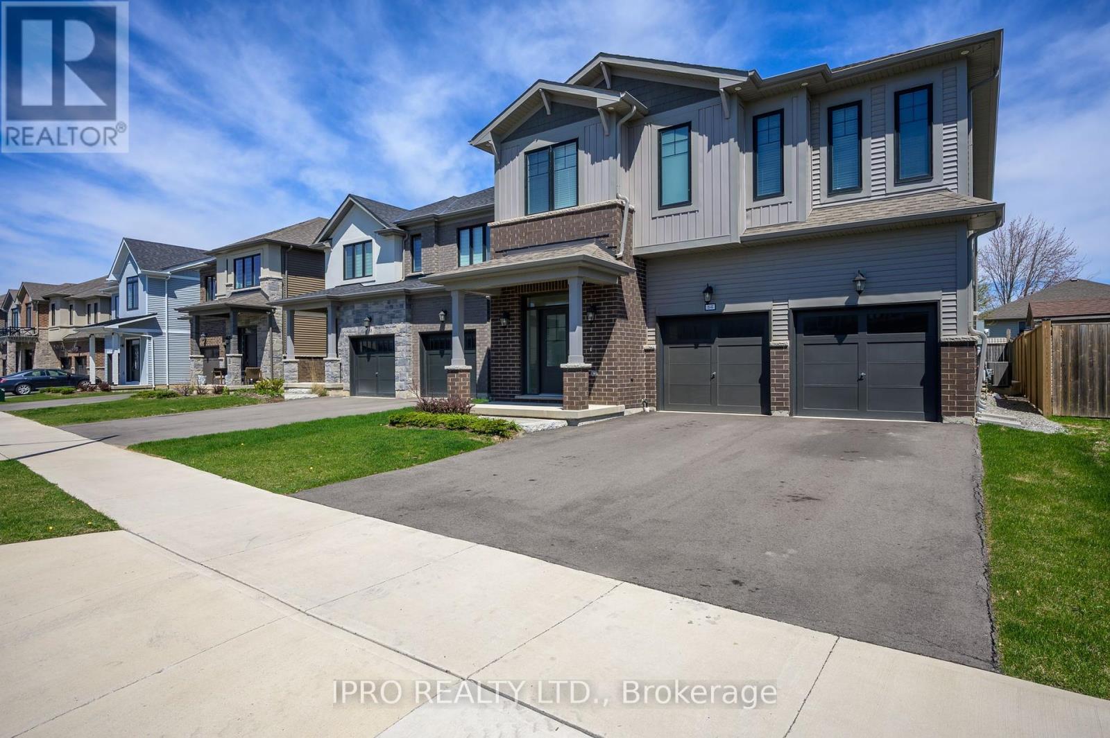 Property at 64 SPITFIRE DRIVE image 2