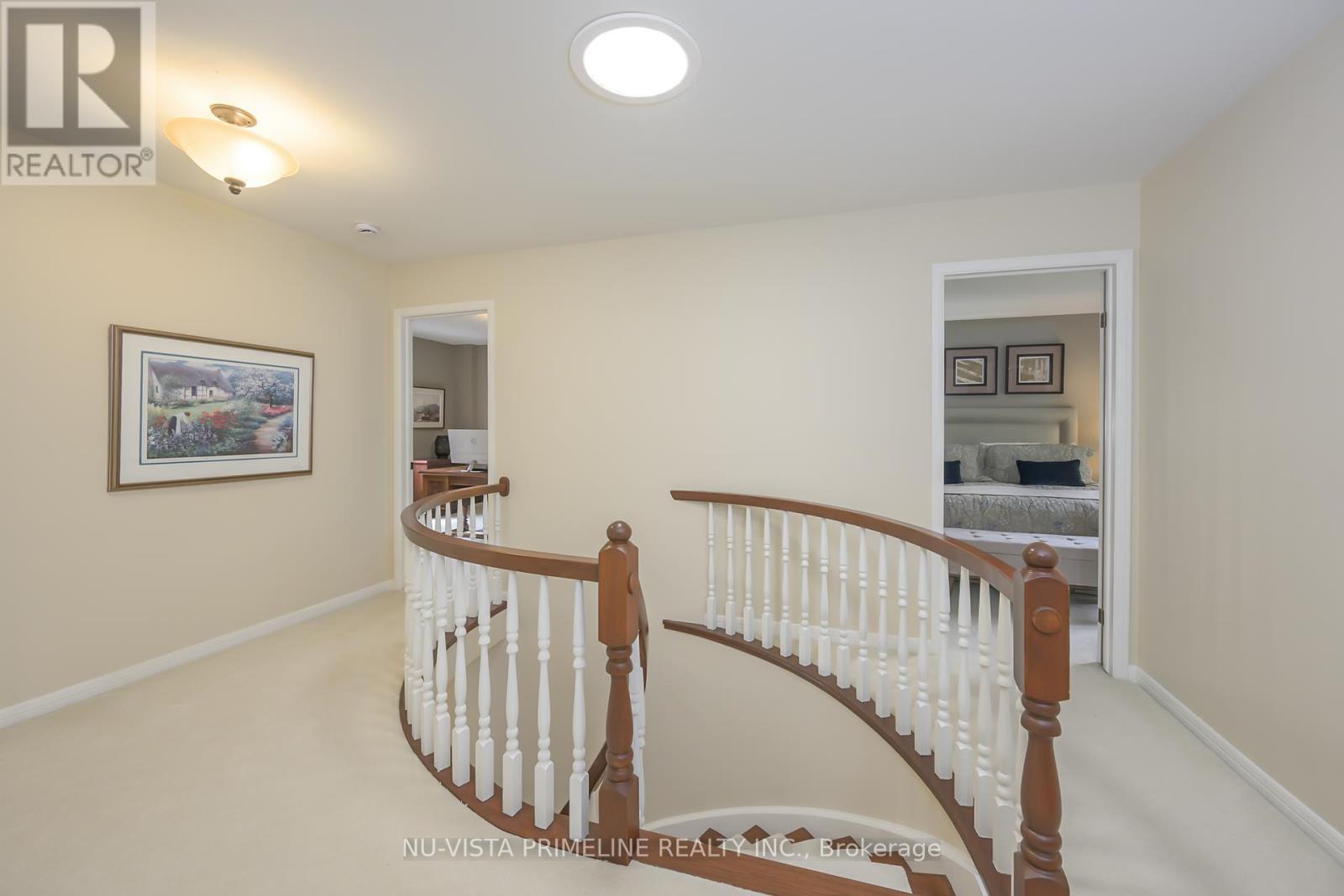 60 Meridene Crescent E, London North, Ontario  N5X 1G5 - Photo 17 - X12178967