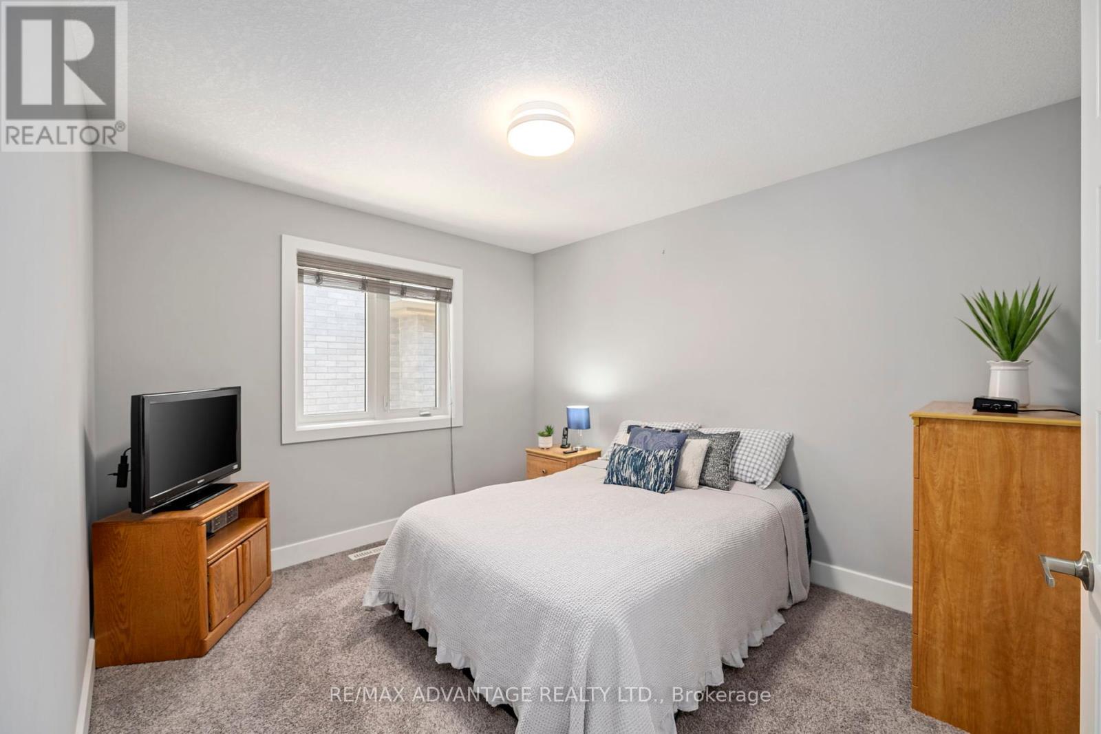 380 Tansbury Street, London North, Ontario  N6G 0R6 - Photo 22 - X12179039