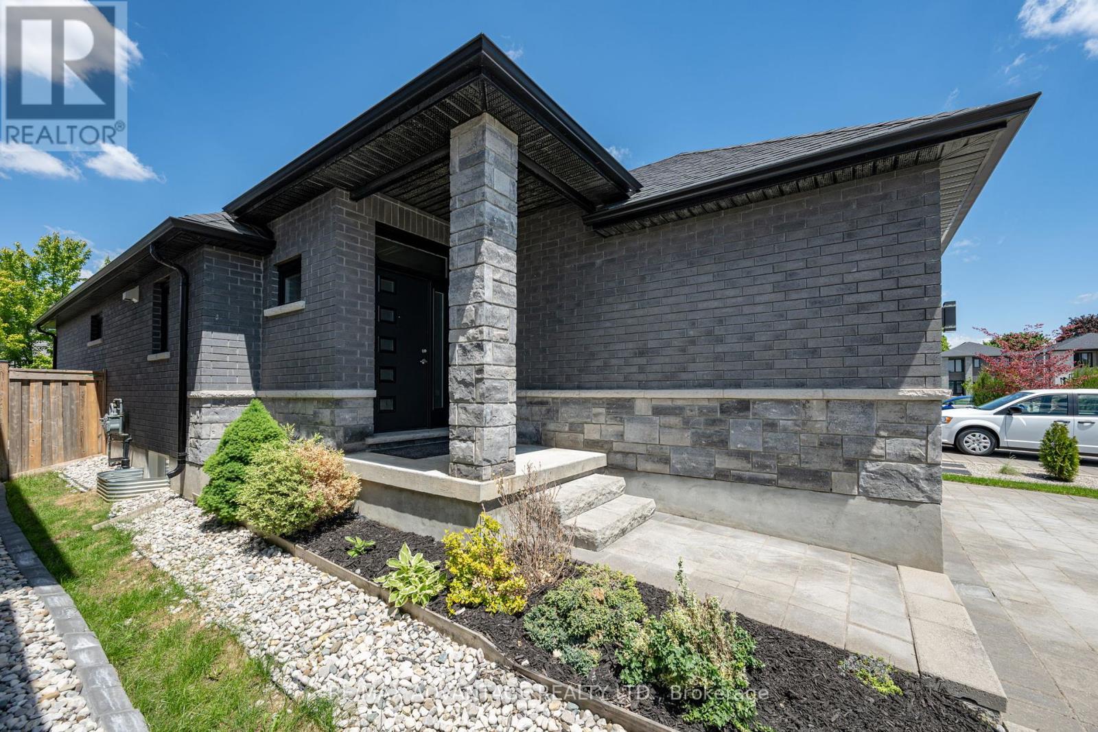 380 Tansbury Street, London North, Ontario  N6G 0R6 - Photo 4 - X12179039