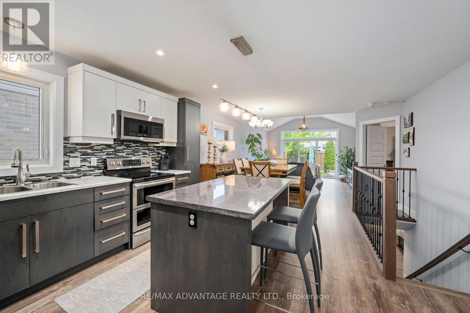 380 Tansbury Street, London North, Ontario  N6G 0R6 - Photo 7 - X12179039