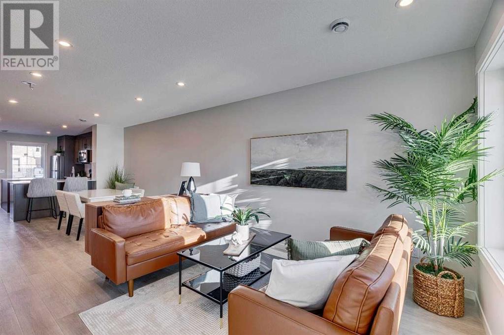 819, 155 Crimson Ridge Place Nw, Calgary, Alberta  T3L 2M4 - Photo 4 - A2193948