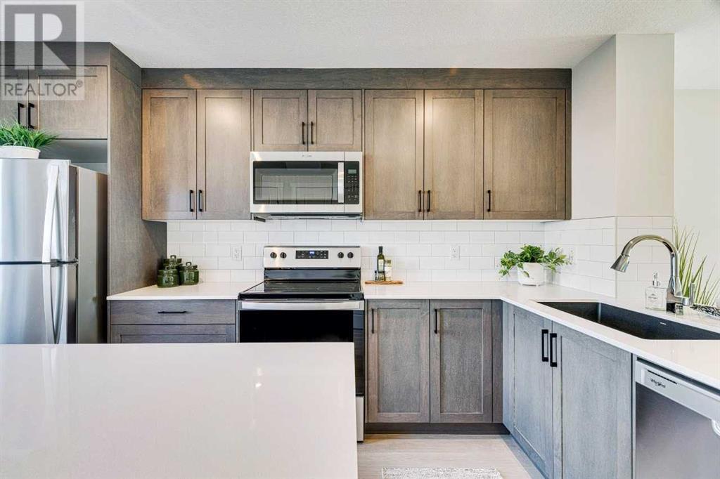 819, 155 Crimson Ridge Place Nw, Calgary, Alberta  T3L 2M4 - Photo 2 - A2193948