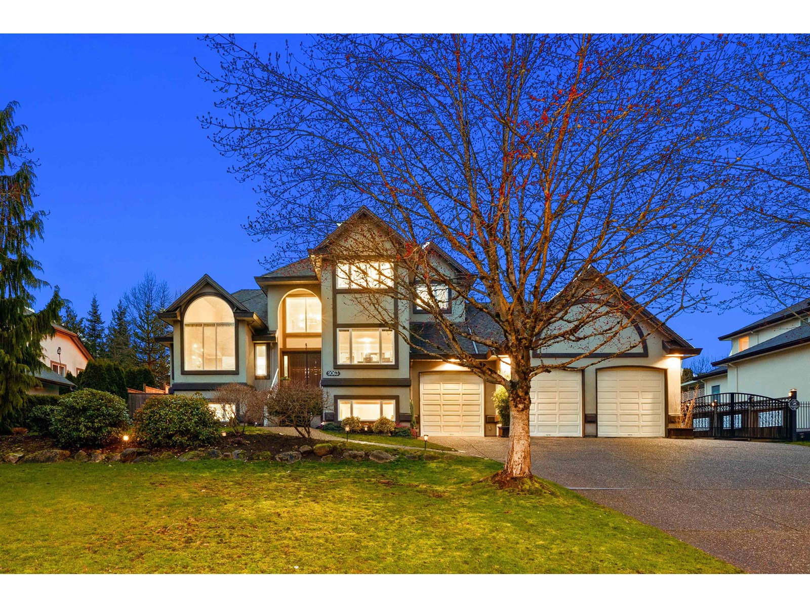 9063 162a Street, Surrey, British Columbia  V4N 3L6 - Photo 1 - R3008266