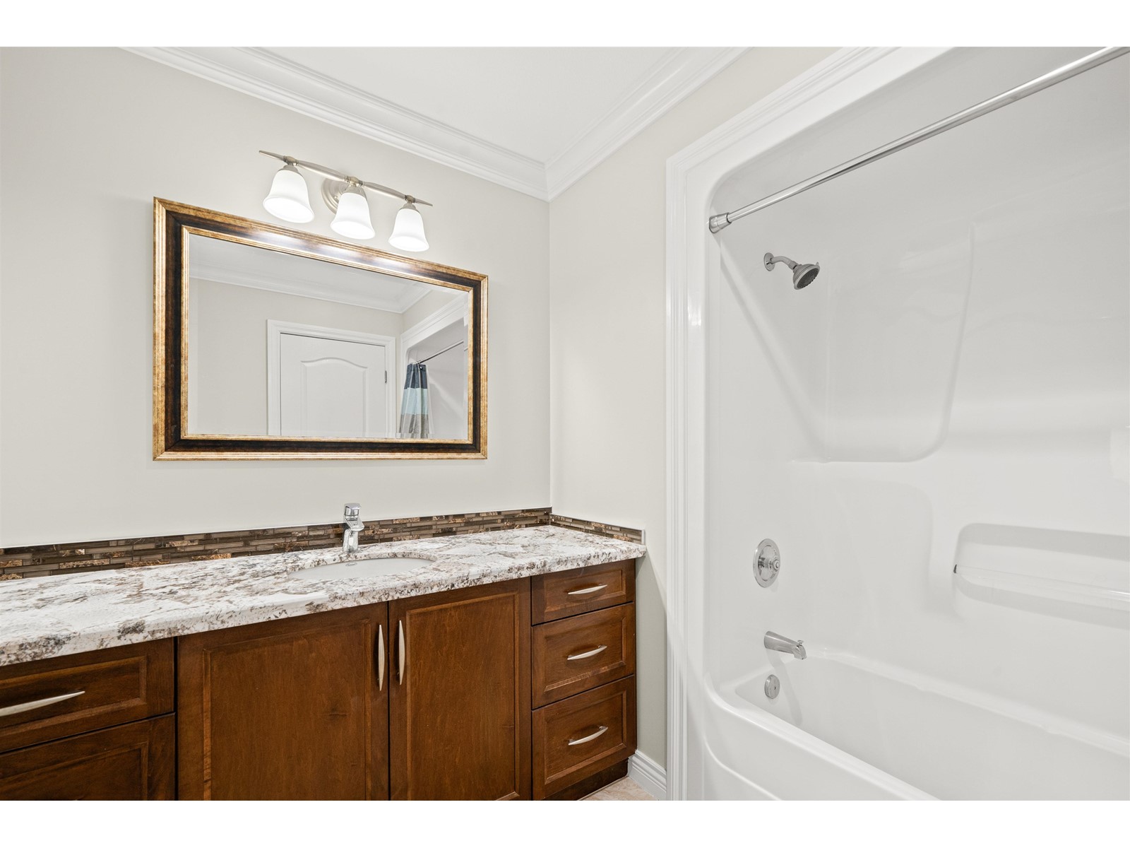 9063 162a Street, Surrey, British Columbia  V4N 3L6 - Photo 24 - R3008266