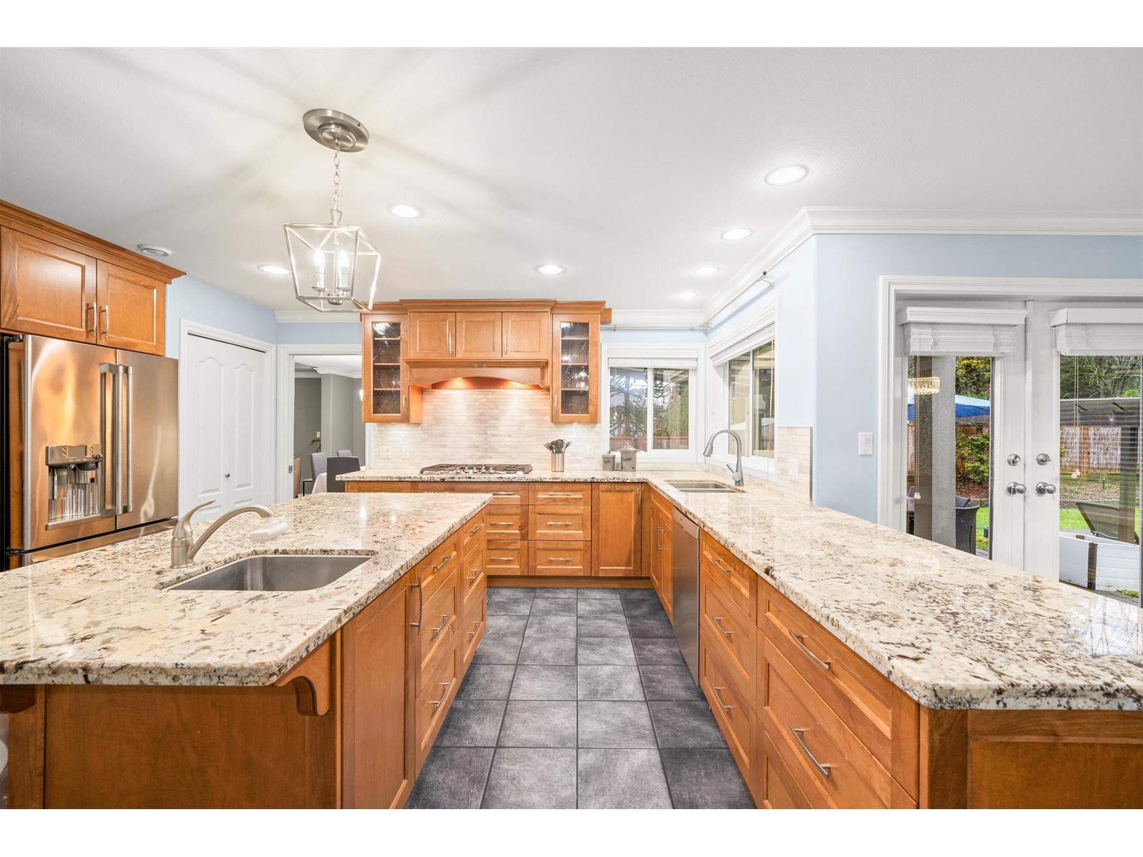 9063 162a Street, Surrey, British Columbia  V4N 3L6 - Photo 8 - R3008266