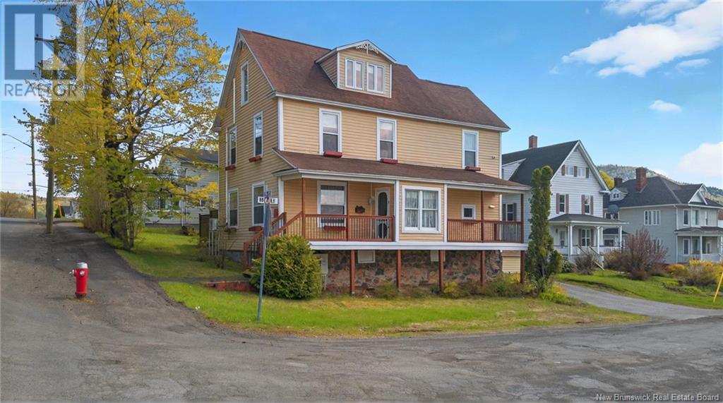 Property at 25 Central Street image 1