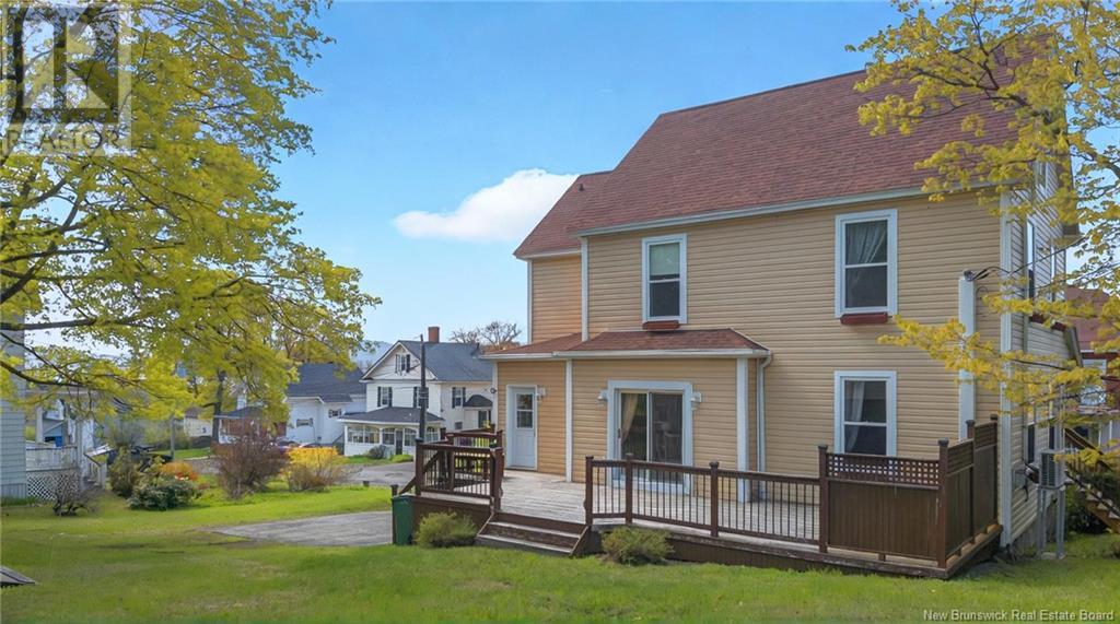 Property at 25 Central Street image 4