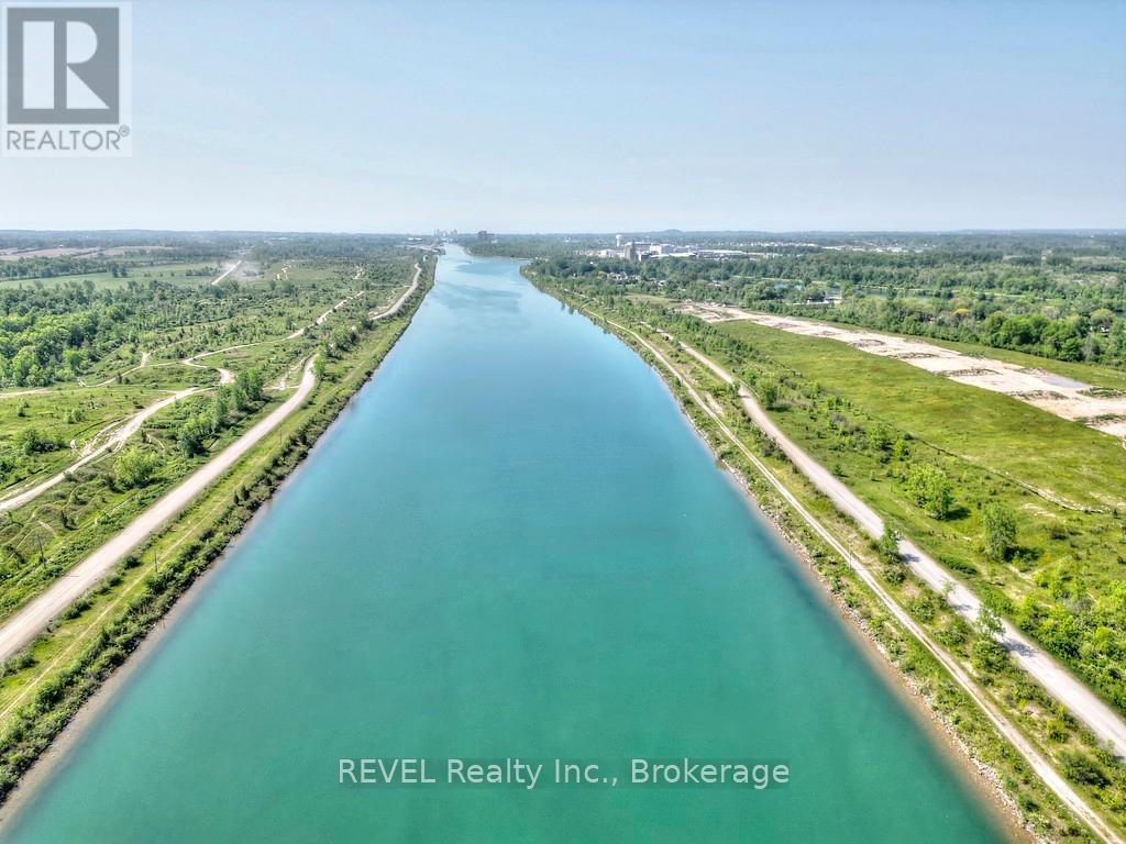 8 - 20 Kingsway Road, Welland, Ontario  L3B 3N8 - Photo 12 - X12179062