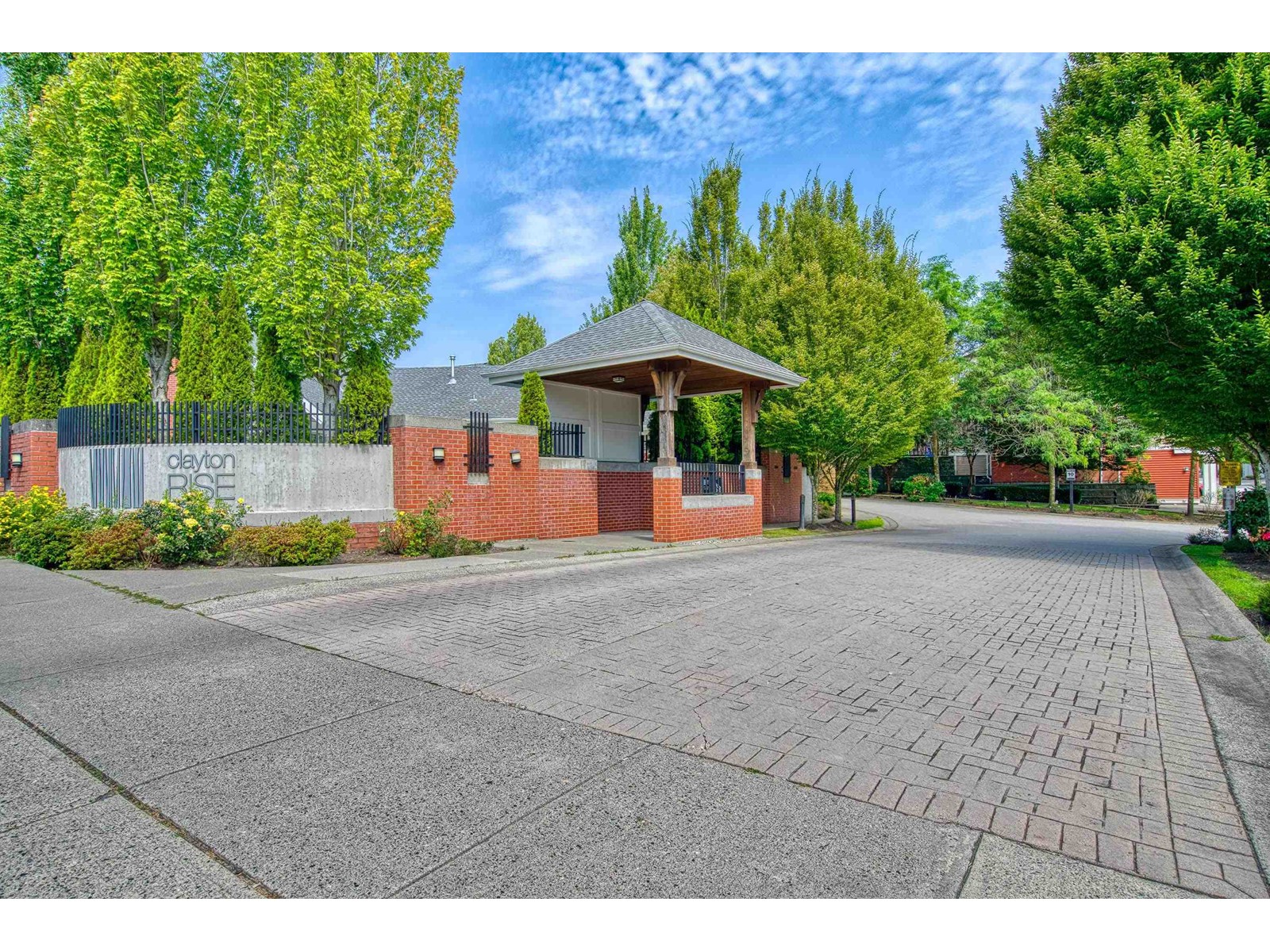Property at 100 19505 68A AVENUE image 1