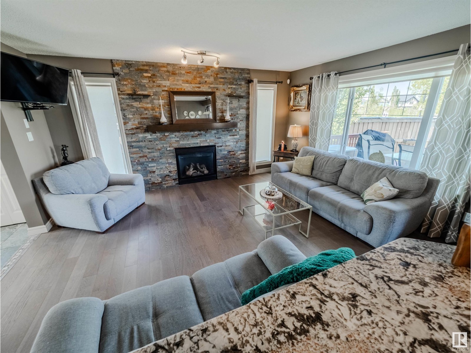 8509 Sloane Cr Nw, Edmonton, Alberta  T6R 0L1 - Photo 7 - E4438885