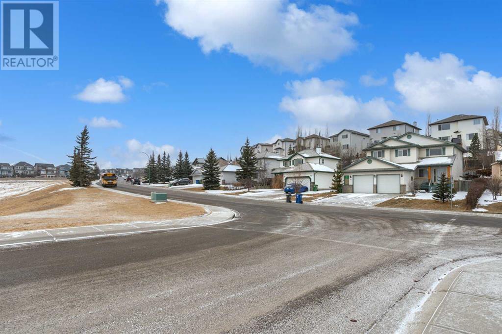 11 Bow Ridge Road, Cochrane, Alberta  T4C 1T4 - Photo 17 - A2225340