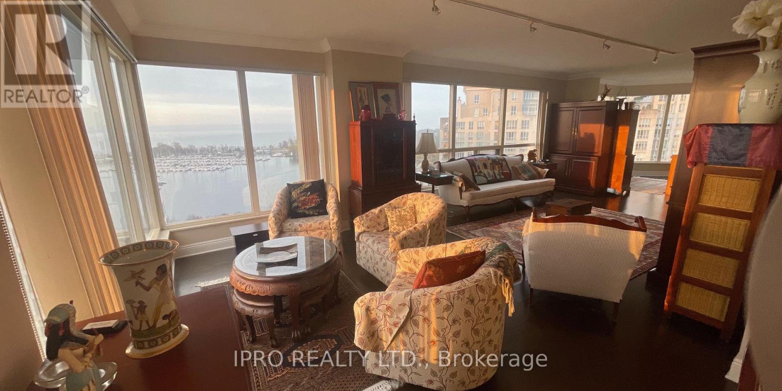 1708 - 2269 Lake Shore Boulevard W, Toronto (Mimico), Ontario  M8V 3X6 - Photo 2 - W12118494