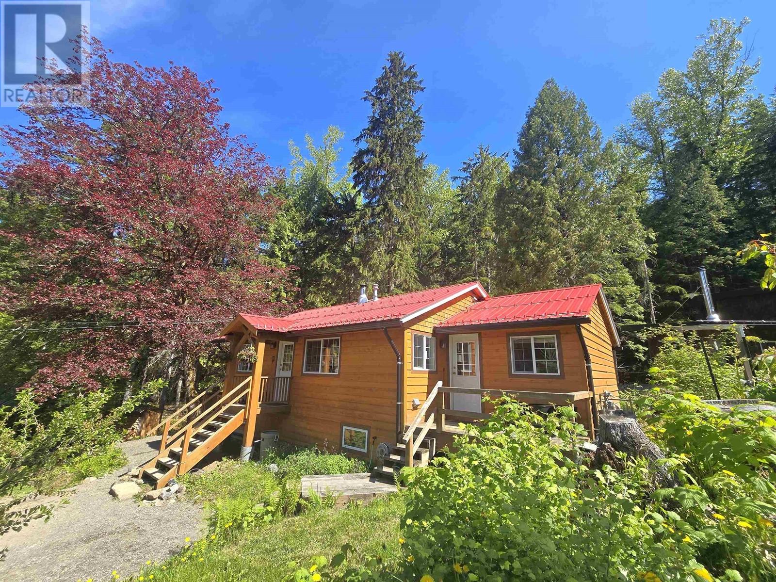 4518 Sparks Street, Terrace, British Columbia  V8G 2W5 - Photo 3 - R3007615