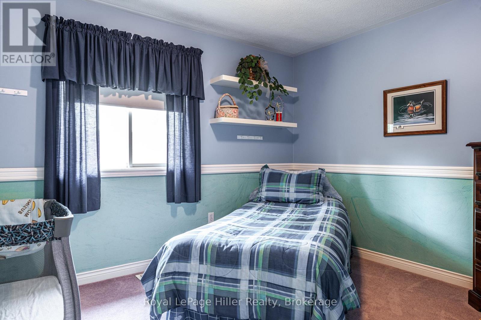 70 Pleasant Drive, Stratford, Ontario  N5A 4X3 - Photo 14 - X12179023