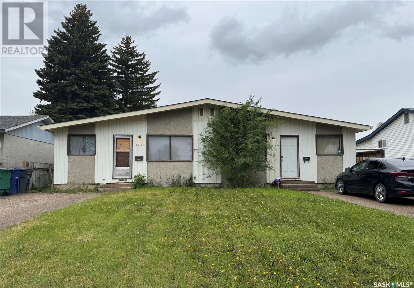 Property at 1227-1229 W AVENUE N image 1