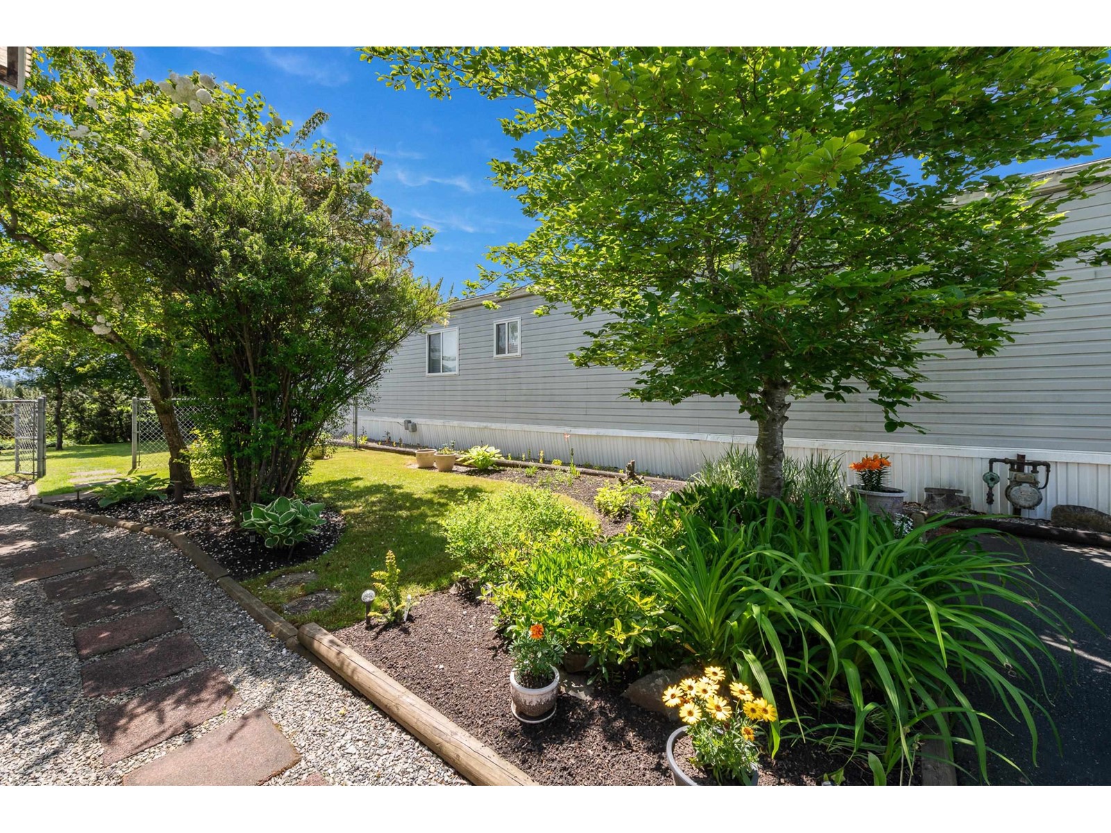 38 41168 Lougheed Highway, Mission, British Columbia  V0M 1G0 - Photo 2 - R3006592