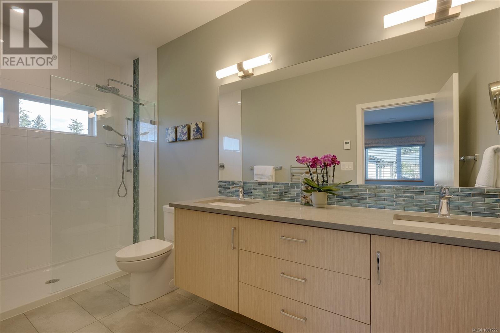 822 Wain Rd, North Saanich, British Columbia  V8L 5N8 - Photo 29 - 1001222