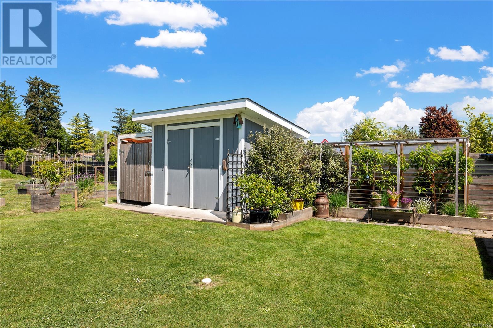 822 Wain Rd, North Saanich, British Columbia  V8L 5N8 - Photo 45 - 1001222