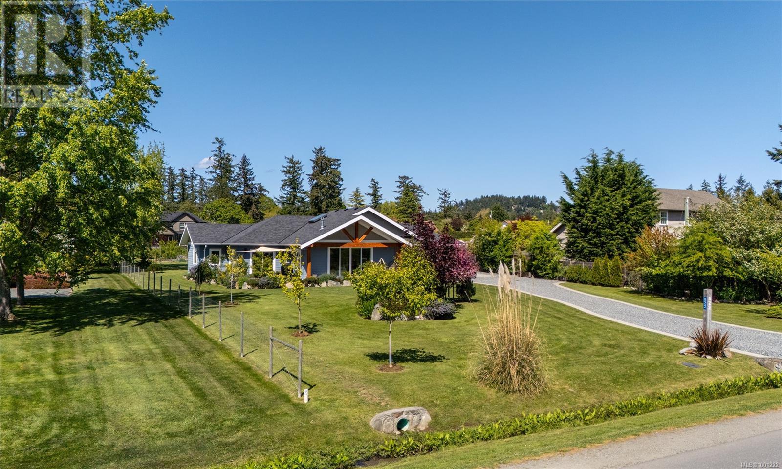 822 Wain Rd, North Saanich, British Columbia  V8L 5N8 - Photo 8 - 1001222