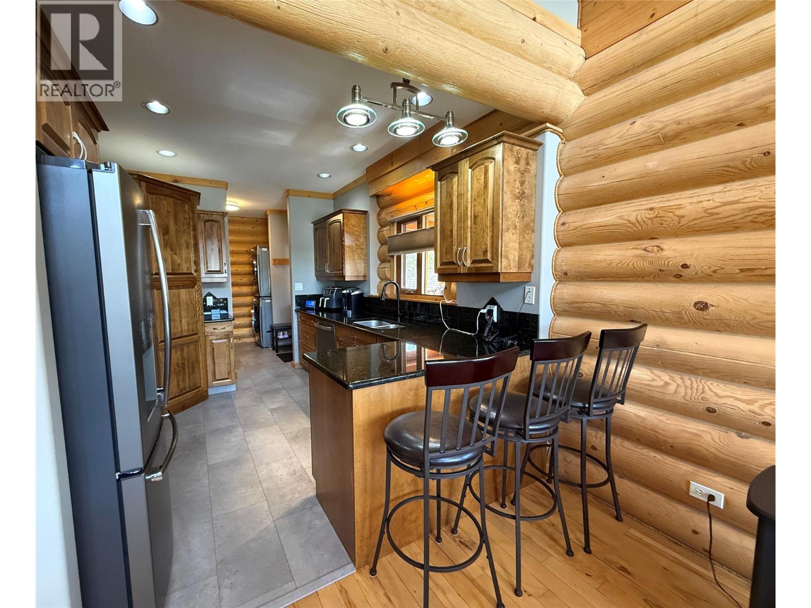 940 313th Drive, Kimberley, British Columbia V1A 3J8 - Photo 14 - 10337745