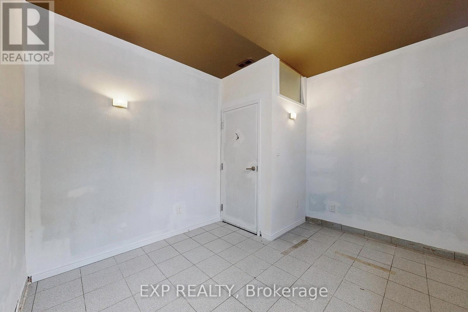 Main - 804 St Clair Avenue W, Toronto, Ontario  M6C 1B6 - Photo 18 - C12178956