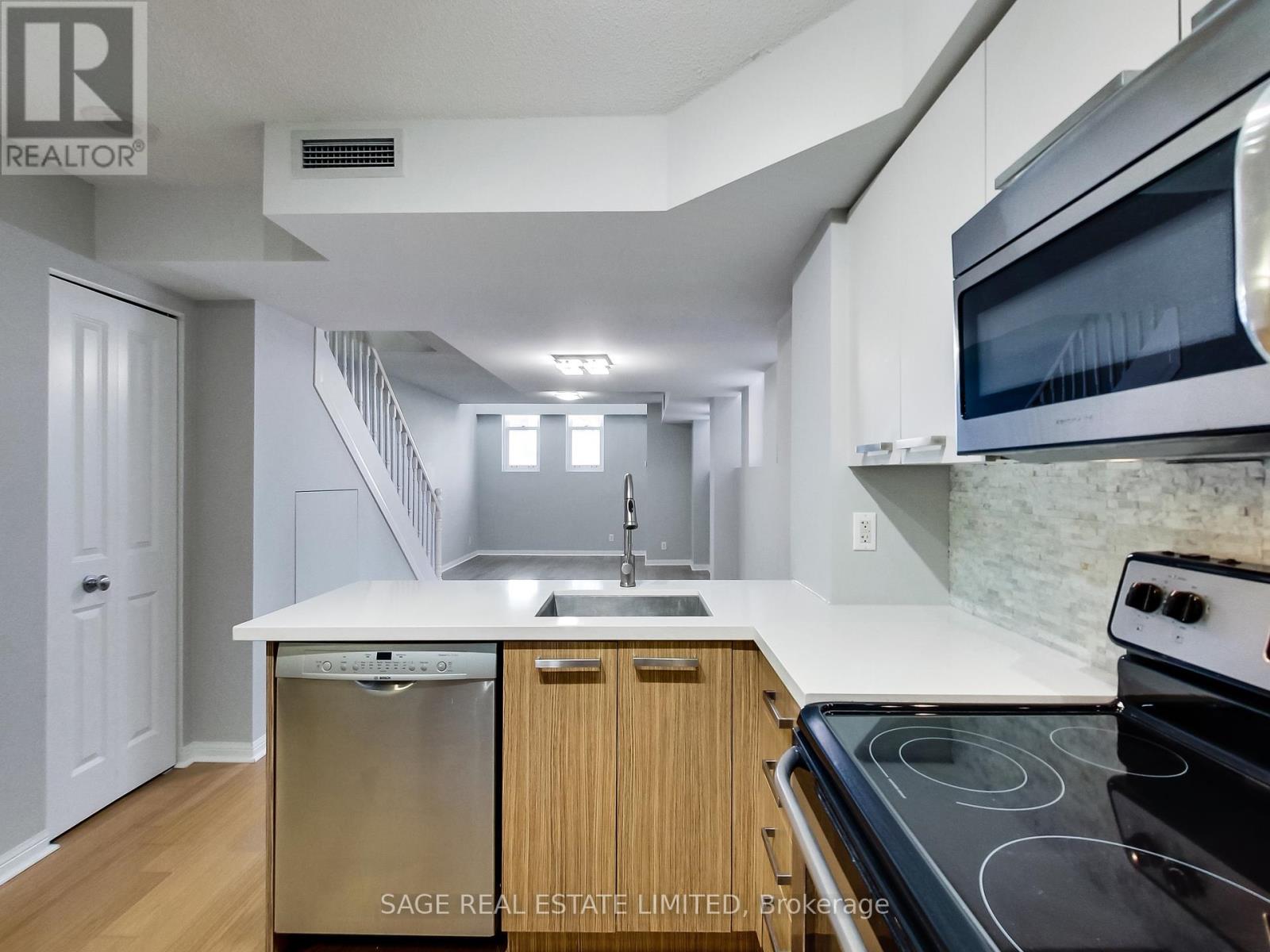 515 - 11 St. Joseph Street, Toronto, Ontario  M4Y 3G4 - Photo 6 - C12178962