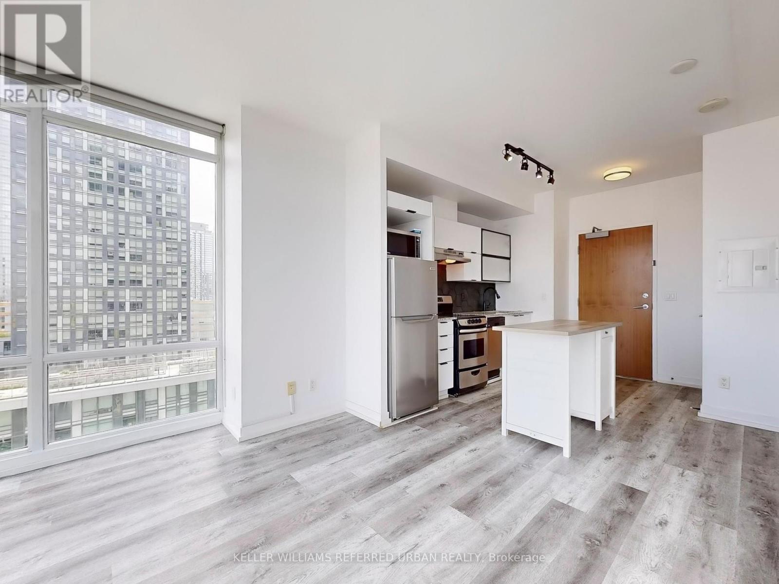 1103 - 170 Fort York Boulevard, Toronto, Ontario  M5V 0E6 - Photo 4 - C12178973