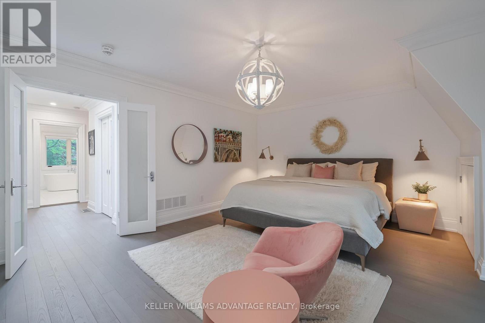 37 Farnham Avenue, Toronto, Ontario  M4V 1H6 - Photo 26 - C12179001