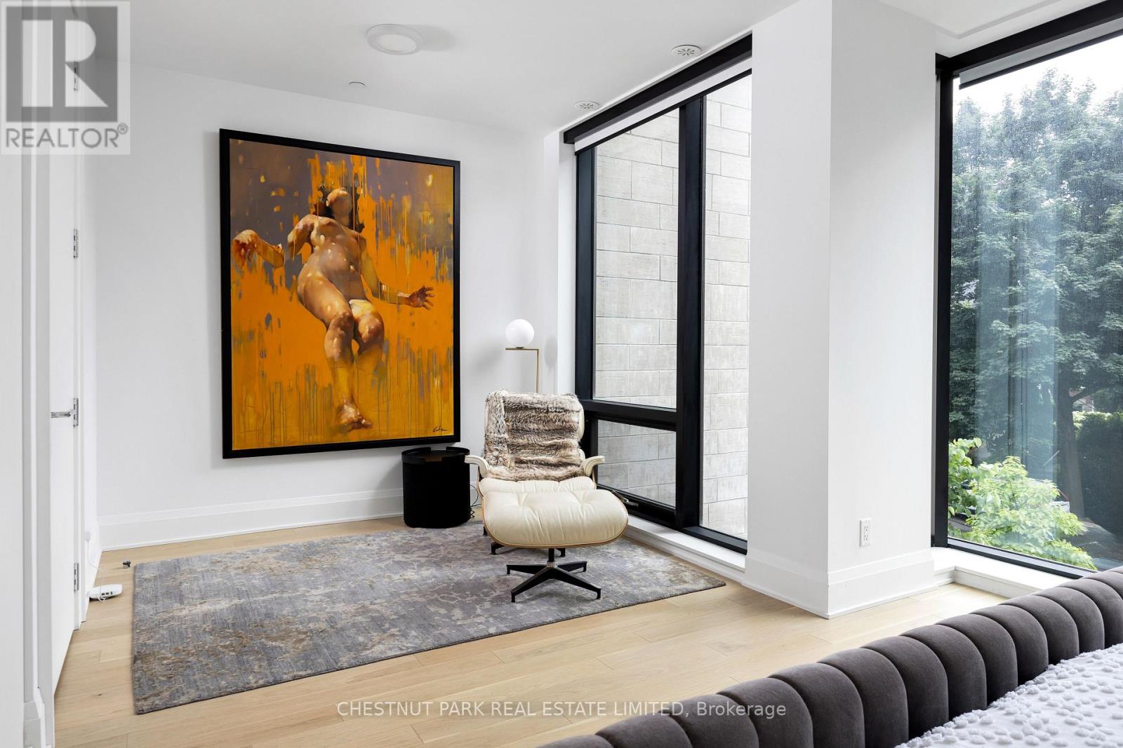75 Foxbar Road, Toronto, Ontario  M4V 2G5 - Photo 22 - C12179014