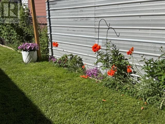 5201 67 Avenue NE, Canoe, BC V0E1K0