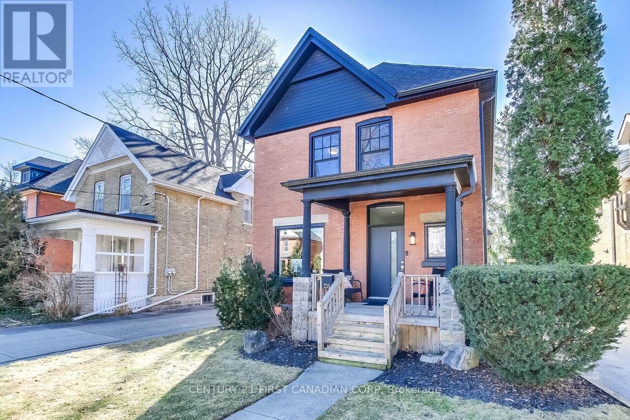 239 TECUMSEH AVENUE E, London South, Ontario