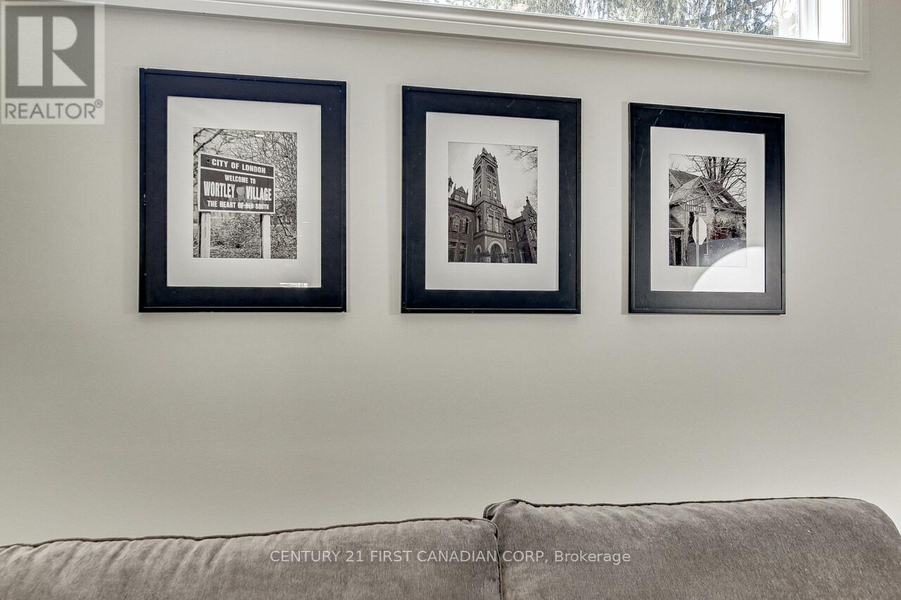 Photo 21 of 50 for 239 Tecumseh Avenue E