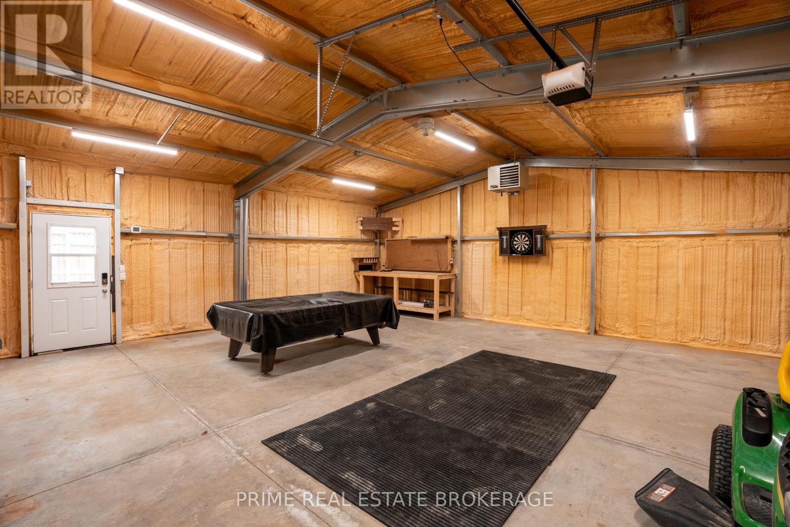 156 William Street, South Huron, Ontario  N0M 1S2 - Photo 31 - X12179109