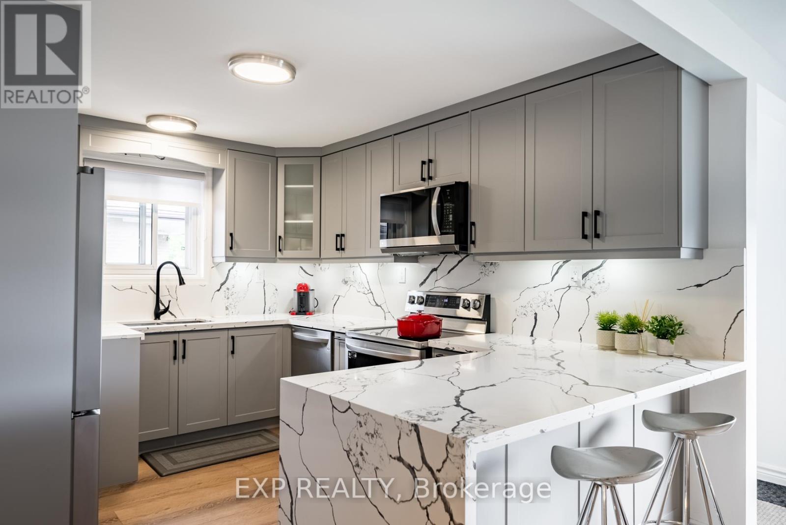 870 Modlin Road, Pickering, Ontario  L1W 1V7 - Photo 12 - E12178966
