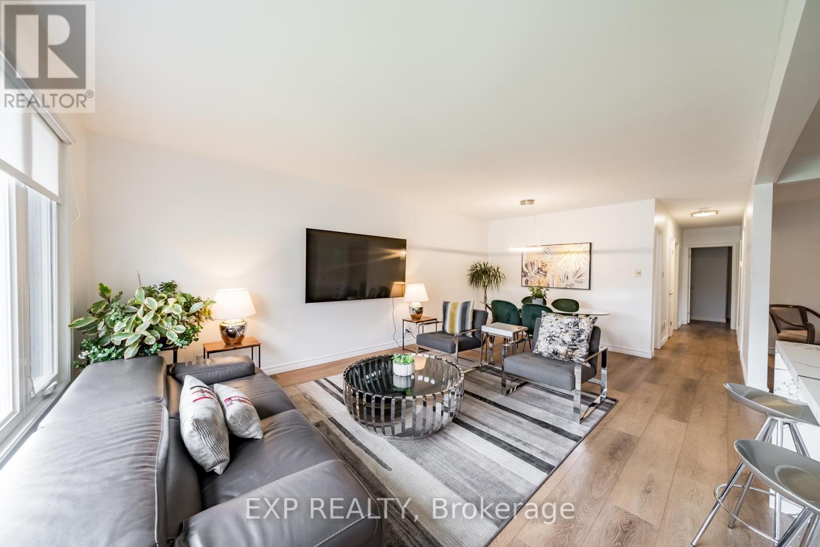 870 Modlin Road, Pickering, Ontario  L1W 1V7 - Photo 5 - E12178966