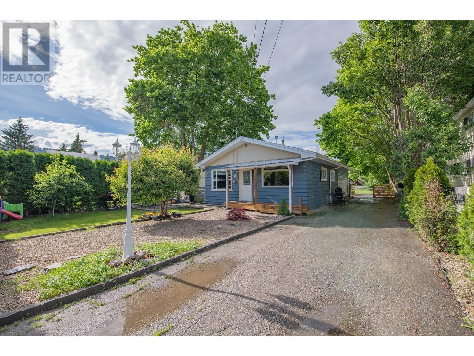 405 Baird Avenue, Enderby, British Columbia