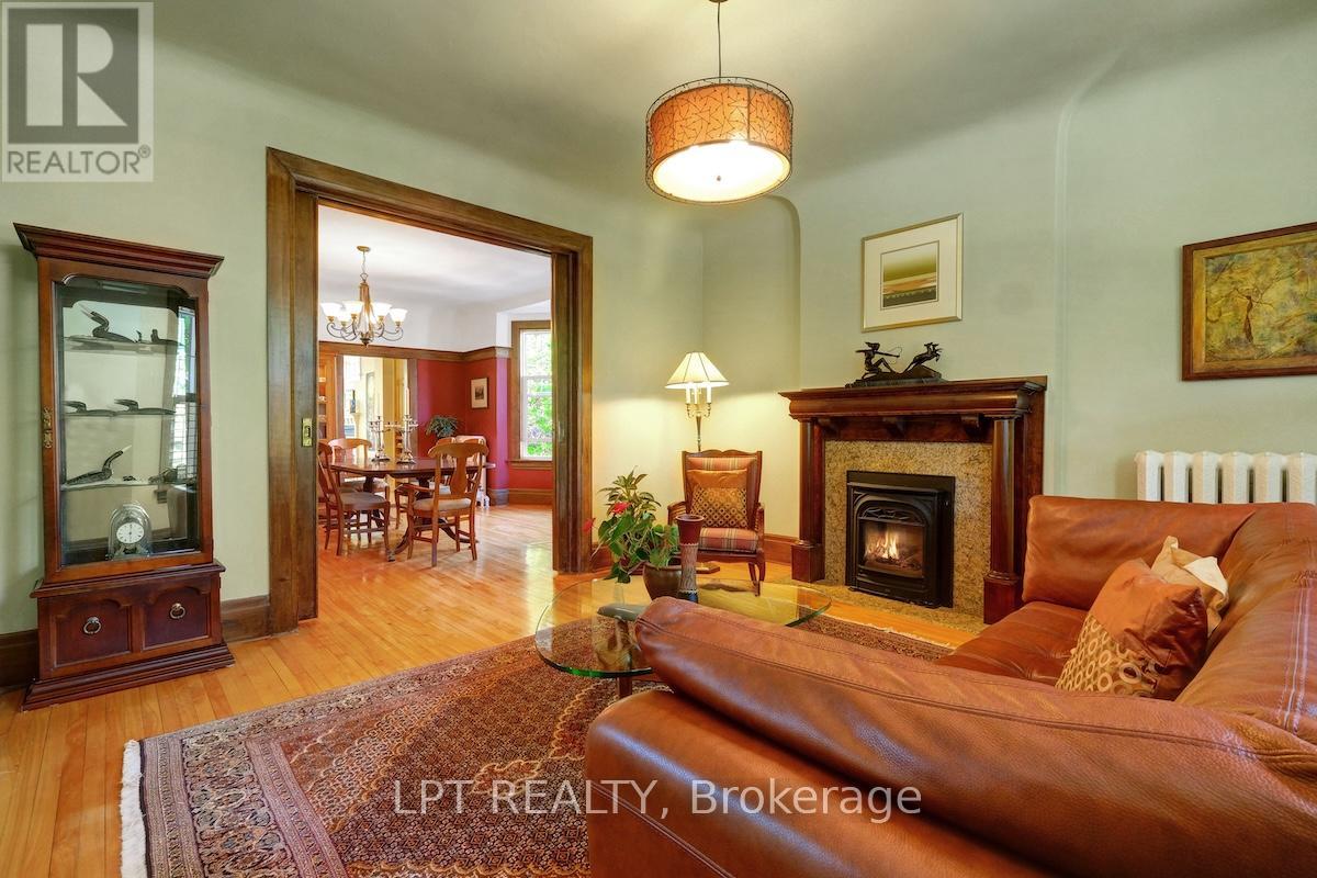 187 Glebe Avenue, Ottawa, Ontario  K1S 2C6 - Photo 10 - X12179089