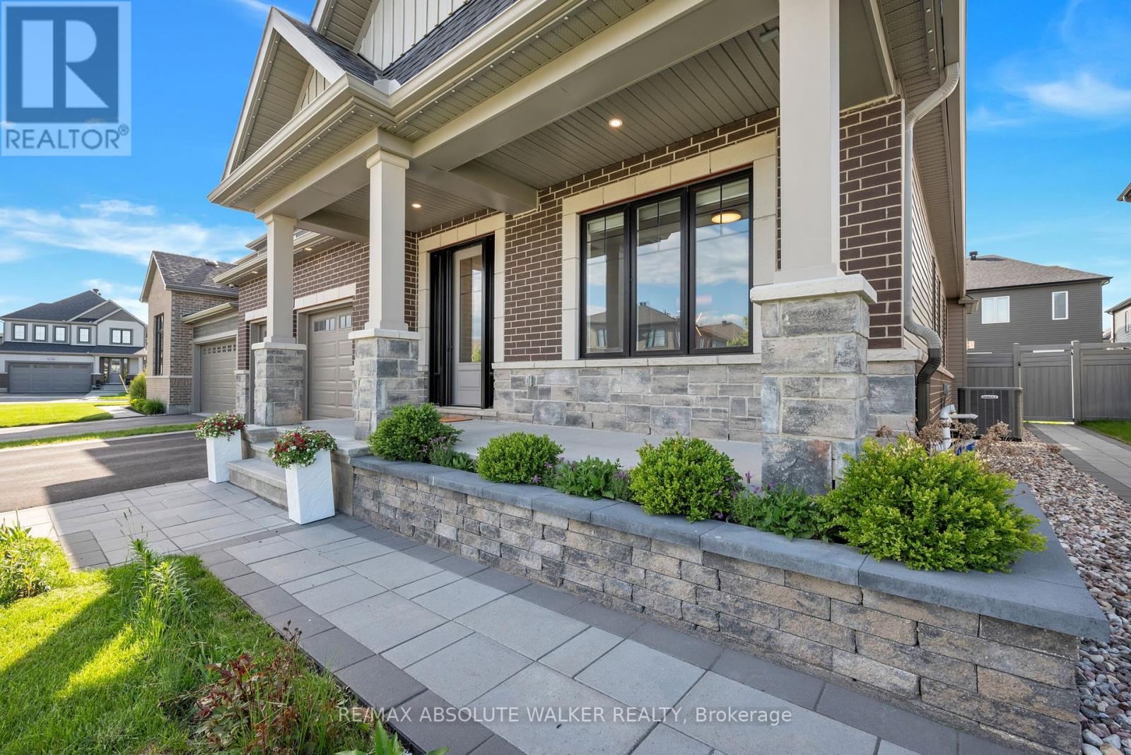 62 Yacht Terrace, Ottawa, Ontario  K4M 0N3 - Photo 2 - X12179092