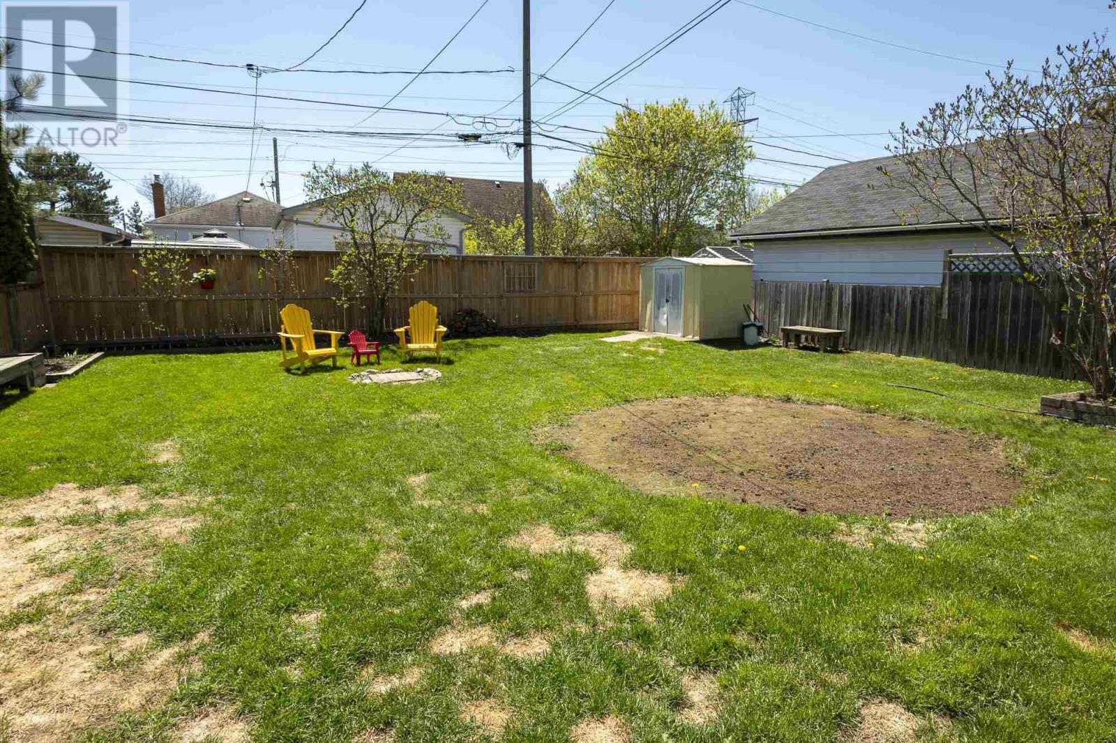 2028 Hamilton Ave, Thunder Bay, Ontario  P7E 4Y2 - Photo 47 - TB251401